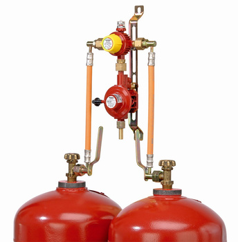 Zestaw przyłączeniowy LPG na 2 butle